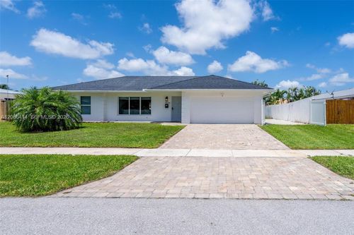 0-669 Nw 15th Ave, Boca Raton, FL, 33486-3237 | Card Image