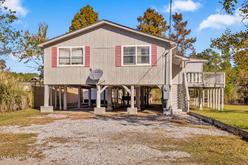 5020 Hawk St, Bay Saint Louis, MS, 39520-7201 | Card Image