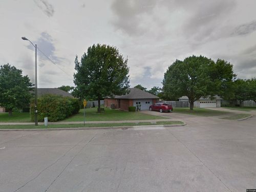 11 Marvin Gdns, Midlothian, TX, 76065-6719 | Card Image