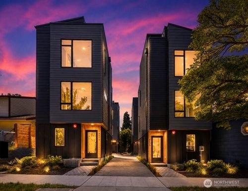 4105 25th Ave Sw, Seattle, WA, 98106-1234 | Card Image