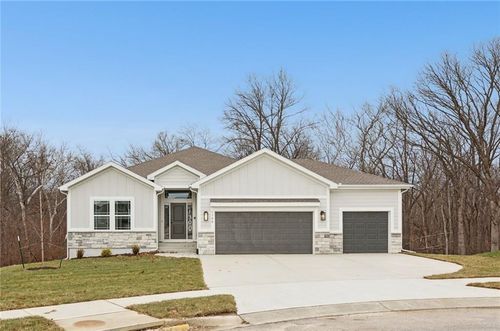 1300 Melissa Ct, Kearney, MO, 64060-8732 | Card Image