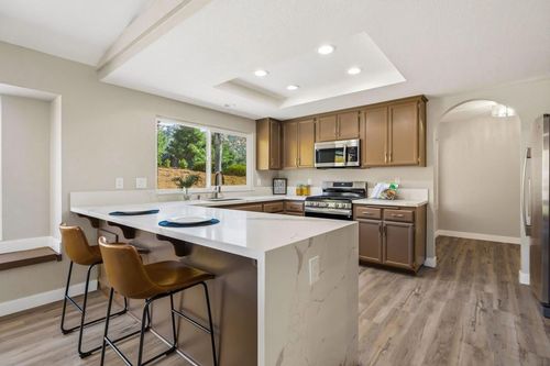 24763 Leada Way, Ramona, CA, 92065-4672 | Card Image