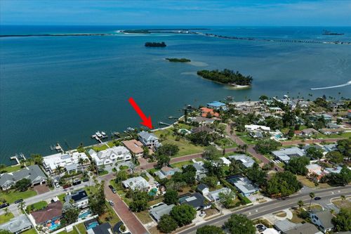 1768 Santa Barbara Dr, DUNEDIN, FL, 34698-3329 | Card Image