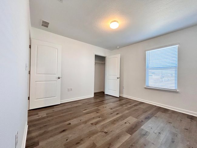 30 Upstairs Bedroom 1 | Image 31