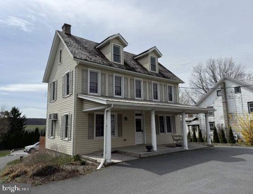 2122 Main St, NARVON, PA, 17555-9514 | Card Image