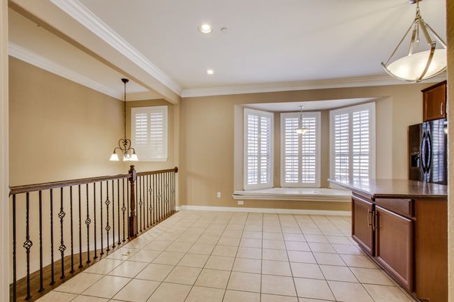 Breakfast Dining Area | Image 16