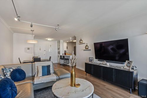 apt-15f-18-15 215th St, Bayside, NY, 11360-2149 | Card Image