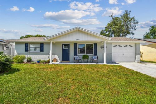 6743 Knightsbridge Dr, NEW PORT RICHEY, FL, 34653-5927 | Card Image