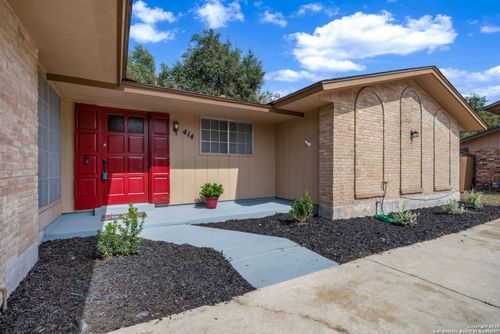 414 Balboa Dr, Universal City, TX, 78148-3122 | Card Image