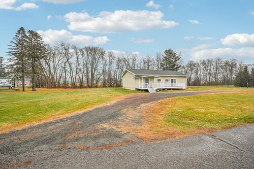 418 5th St, Centuria, WI, 54824-9013 | Card Image