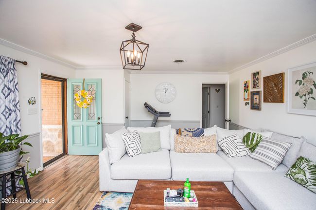 202 N 19 Th St, House other with 3 bedrooms, 3 bathrooms and null parking in Lamesa TX | Image 4