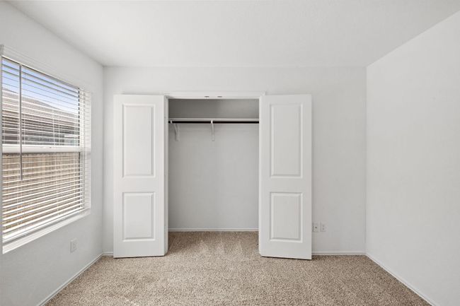 215 Silver Springs Bnd, House other with 3 bedrooms, 2 bathrooms and 2 parking in Kyle TX | Image 27