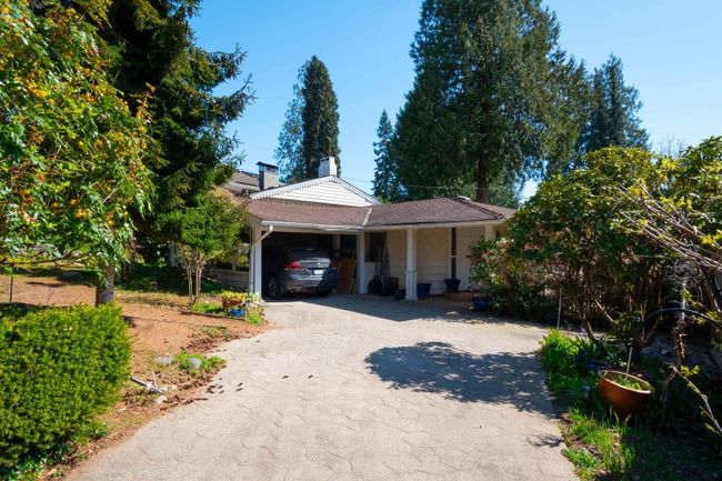 2094 Inglewood Avenue, House other with 4 bedrooms, 3 bathrooms and 3 parking in West Vancouver BC | Image 3