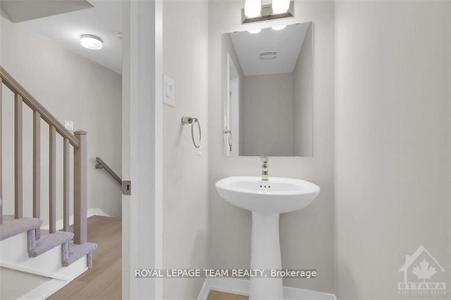 322 Parnian Street, Condo with 3 bedrooms, 2 bathrooms and 1 parking in Barrhaven ON | Image 14
