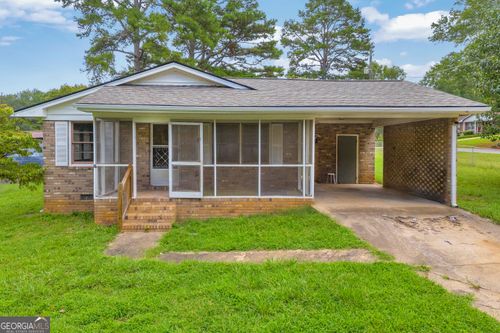 16 Leigh St, Commerce, GA, 30529-1610 | Card Image