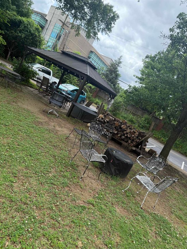 APT-2 - 2993 Walnut Grove Rd, Condo with 2 bedrooms, 1 bathrooms and null parking in Memphis TN | Image 22