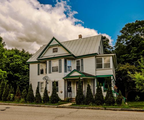 238 Mount Pleasant St, St. Johnsbury, VT, 05819-1135 | Card Image