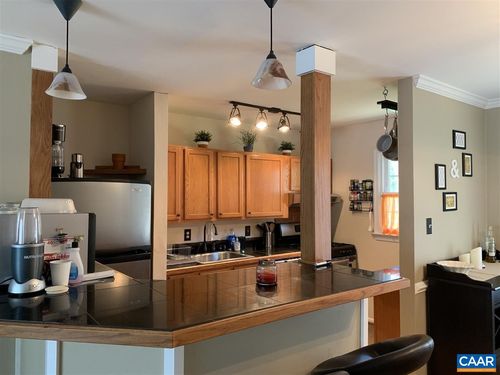 apt-3-2420 Barracks Pl, CHARLOTTESVILLE, VA, 22901-2265 | Card Image