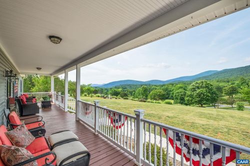 158 Apple Ln, Afton, VA, 22920-5035 | Card Image