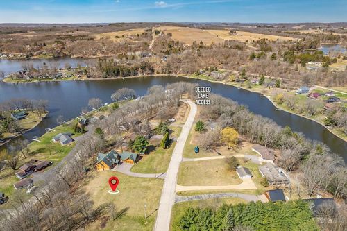 Lot 9 Swallow E Redstone Drive, La Valle, WI, 53941 | Card Image