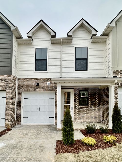 3065 Inman Dr, Thompsons Station, TN, 37179-4108 | Card Image
