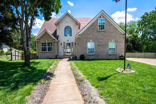 212 Woodfield Way, Nicholasville, KY, 40356-2958 | Card Image