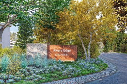 11-5350 Falls St, Port Alberni, BC, V9Y7K2 | Card Image