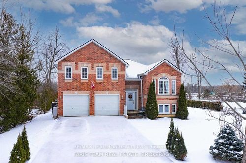 36 Ball Ave E, Beaverton, ON, L0K1A0 | Card Image