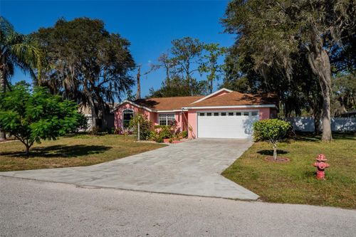 11315 Lake Dr, LEESBURG, FL, 34788-4256 | Card Image