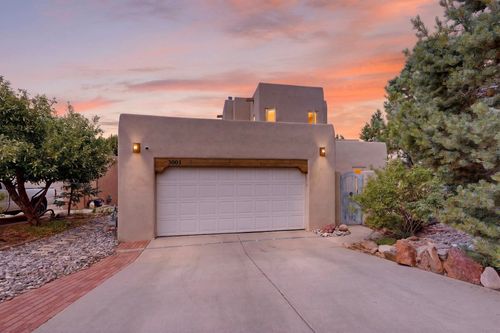 3001 Pueblo Puye, Santa Fe, NM, 87507-2563 | Card Image