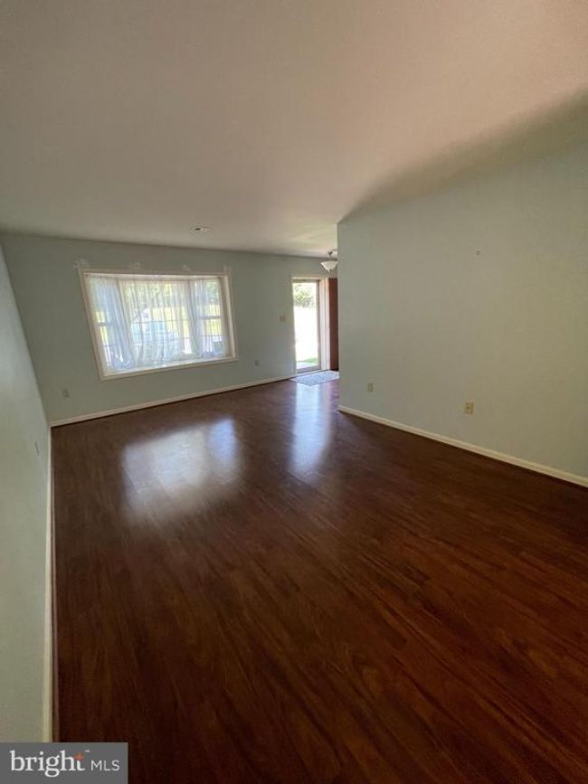 413 Park View Dr, Townhouse with 2 bedrooms, 3 bathrooms and null parking in HARRISBURG PA | Image 7
