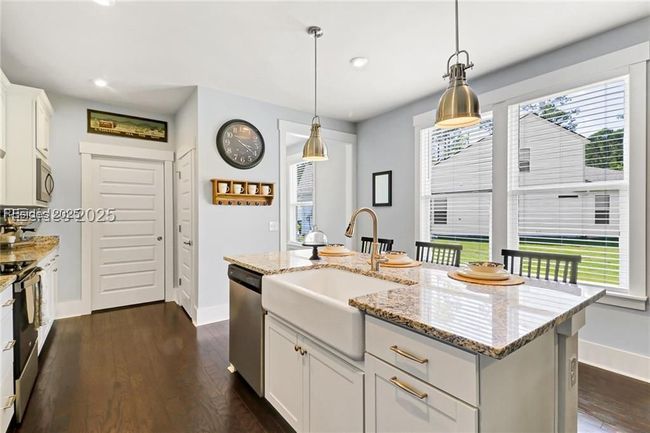 Kitchen | Image 9