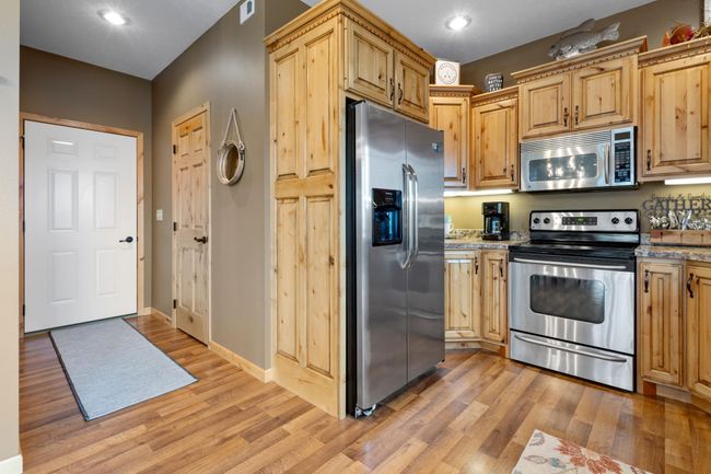 Mud Room/Kitchen 002.jpg | Image 9