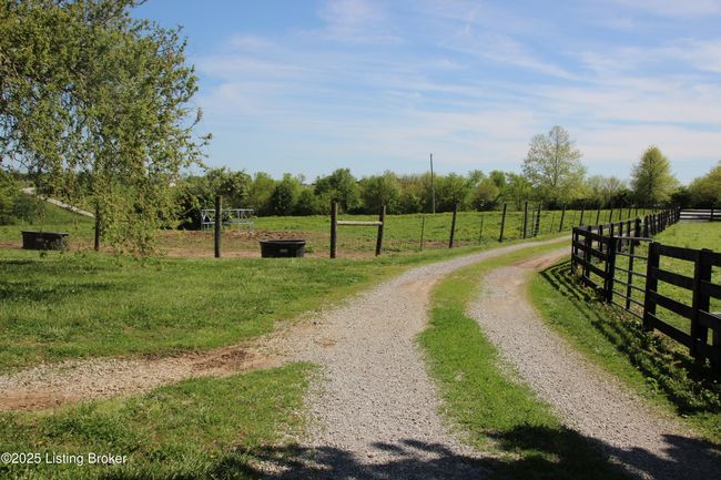 1384 Highway 1066, Home with 4 bedrooms, 3 bathrooms and null parking in Bloomfield KY | Image 19