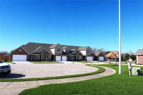 2000 Reagan Ct, Bryan, TX, 77802-1460 | Card Image