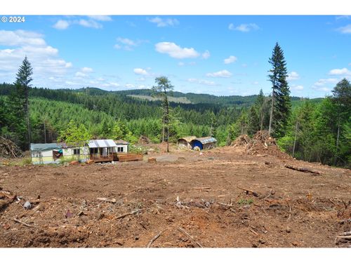 89975 Sheffler Rd, Elmira, OR, 97437-9712 | Card Image