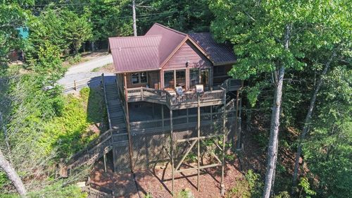 679 Mountain View Cir, Blue Ridge, GA, 30513-6354 | Card Image