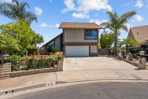814 Osage Cir, Camarillo, CA, 93012-5414 | Card Image