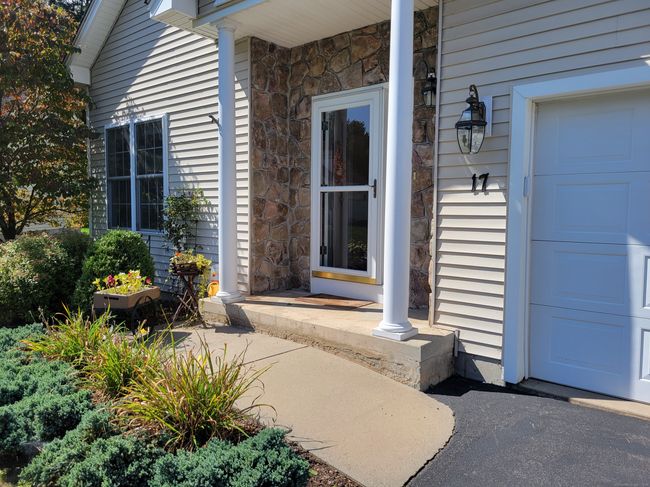 17 - 17 Ninas Way, Condo with 3 bedrooms, 3 bathrooms and 6 parking in Manchester CT | Image 29