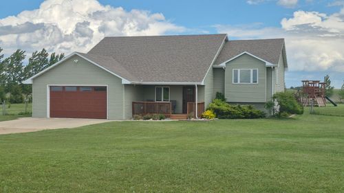 13426 Ringneck Ln, ABERDEEN, SD, 57401-8427 | Card Image
