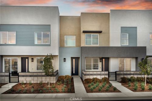 3-3660 W S. Eichler Paseo, Ontario, CA, 91761 | Card Image