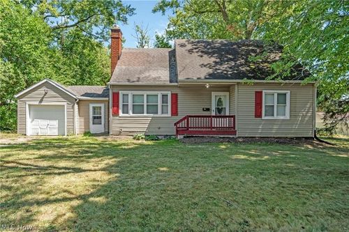 1255 Dover Ave, Akron, OH, 44320-3571 | Card Image