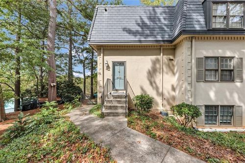 27 Chaumont Sq Nw, Atlanta, GA, 30327-1088 | Card Image