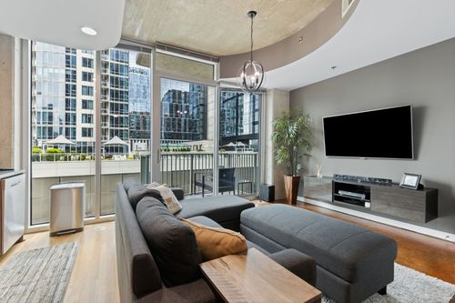 908-301 Demonbreun St, Nashville, TN, 37201-2231 | Card Image