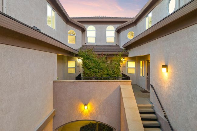 UNIT-1226 - 1200 Moon Cir, Condo with 2 bedrooms, 2 bathrooms and null parking in Folsom CA | Image 35