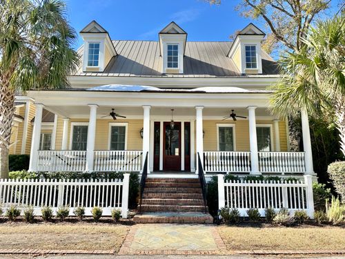36 Robert Mills Cir, Mount Pleasant, SC, 29464-2516 | Card Image