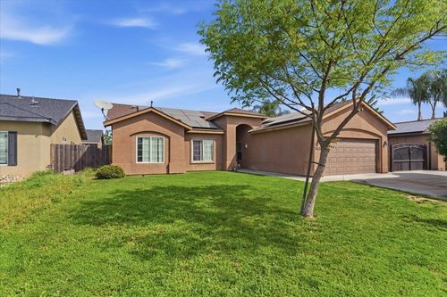 7438 Ensminger Ave, Visalia, CA, 93291-8989 | Card Image