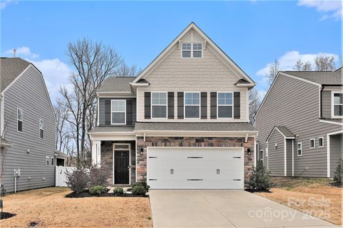 3935 Center Place Dr, Harrisburg, NC, 28075-7459 | Card Image