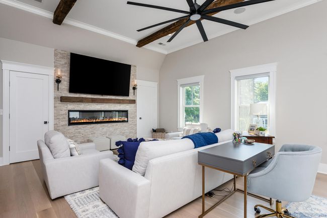 72 Shorefront Park, House other with 4 bedrooms, 7 bathrooms and 2 parking in Norwalk CT | Image 23