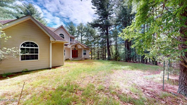 109-Lake-Dr-05242025_214622 | Image 4